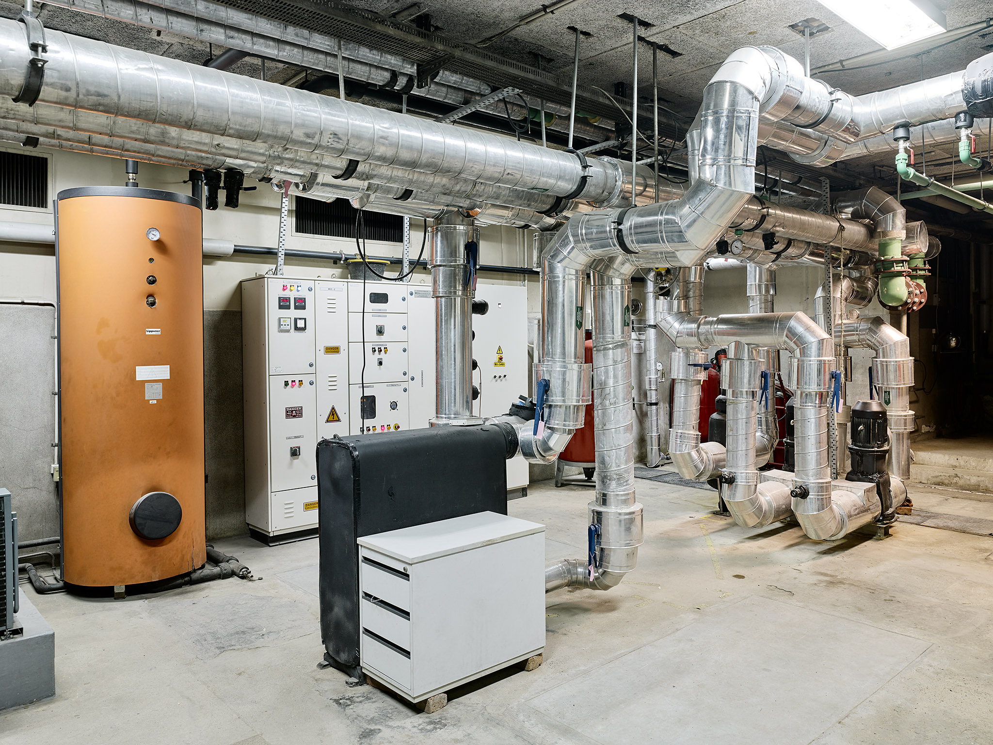 Swiss Embassy New Delhi, Documentation Auxiliary Buildings + Solar System